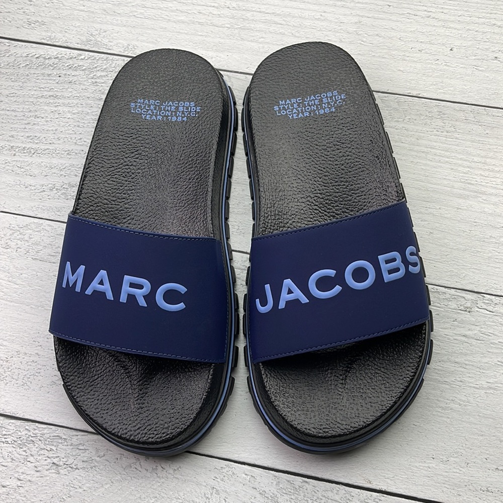 Marc Jacobs Logo-Print ridged Sliders 8